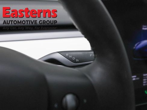 Used 2022 Tesla Model 3 Long Range AWD/4WD image 13
