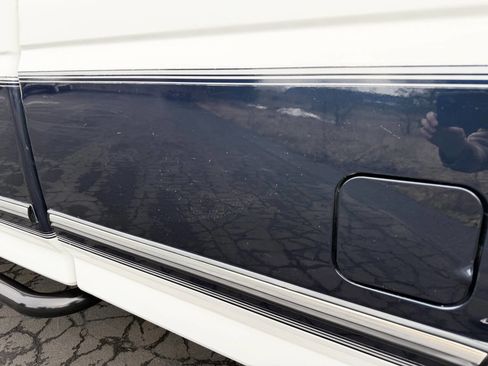 Used 1993 Ford F250 XLT 2dr 4WD Extended Cab LB HD image 81