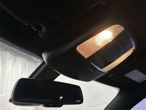 Used 2023 Dodge Charger R/T w/ Blacktop Package image 21