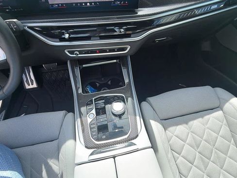 Used 2026 BMW X5 M60i AWD/4WD image 23