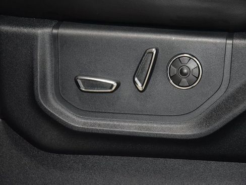 Used 2021 Ford F450 Platinum w/ FX4 Off-Road Package image 45