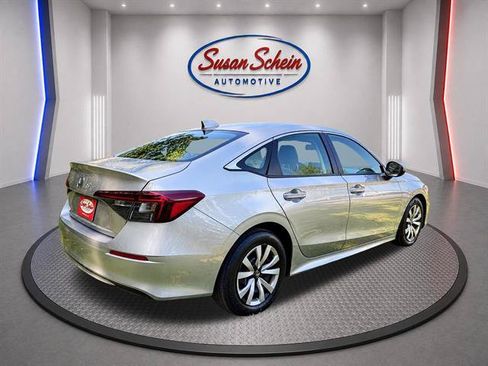 Used 2025 Honda Civic LX image 5