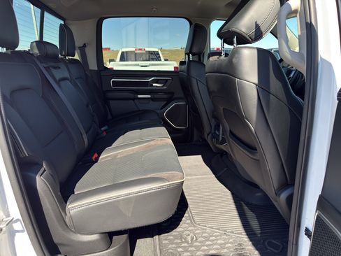 Used 2022 RAM 1500 Laramie AWD/4WD image 12
