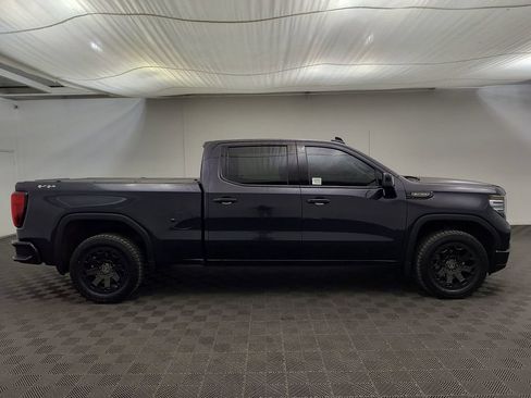 Used 2022 GMC Sierra 1500 SLT w/ SLT Convenience Package AWD/4WD image 8