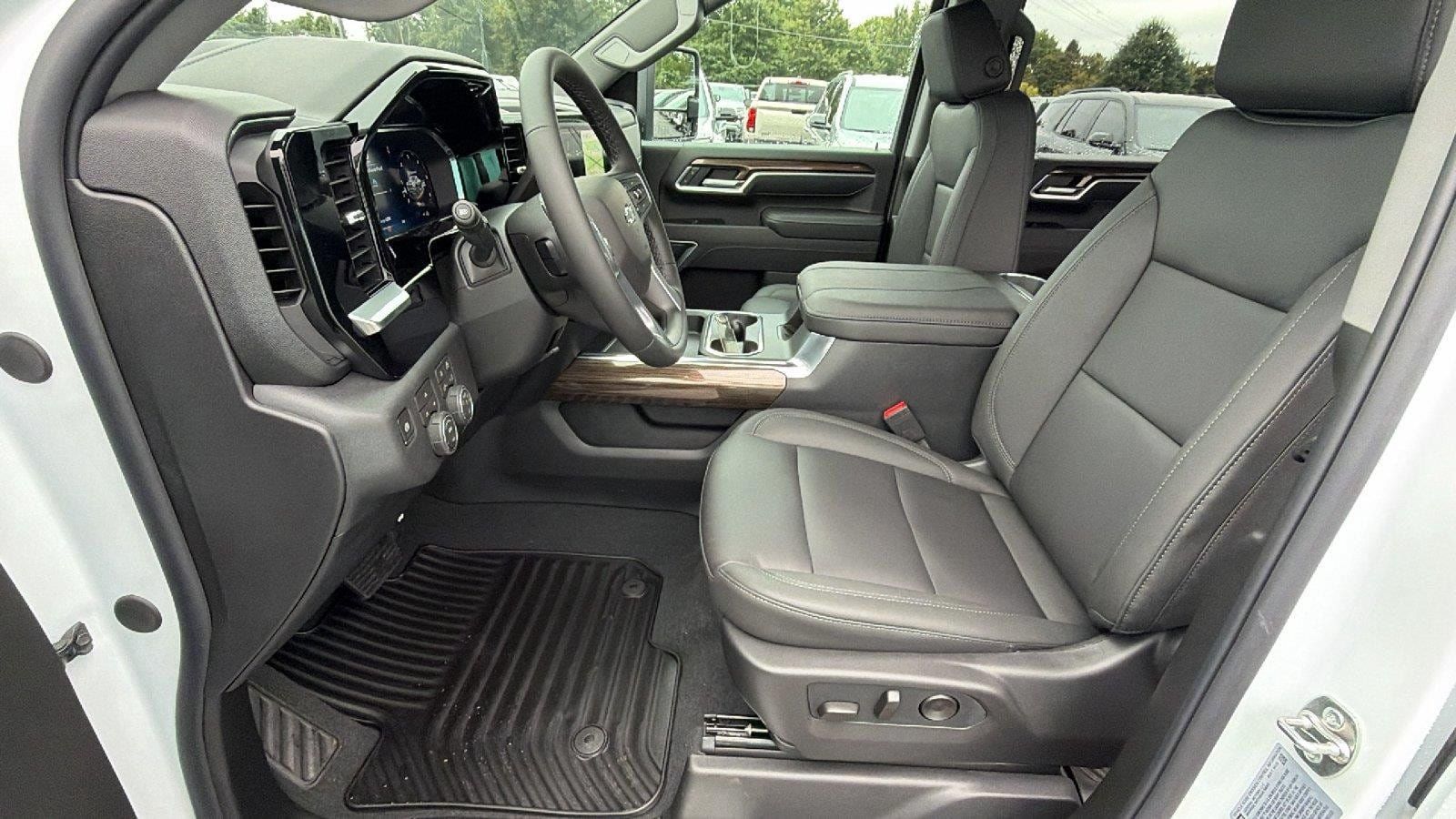 New 2026 Chevrolet Silverado 2500 LT w/ Trail Boss Package AWD/4WD image 17