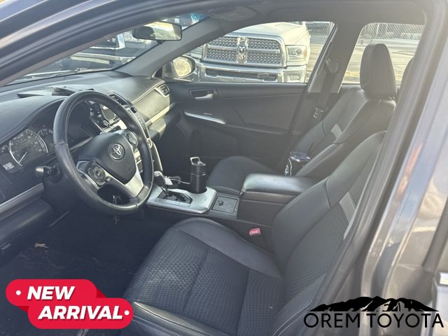 Used 2014 Toyota Camry SE FWD image 15