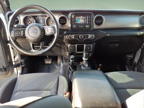 Used 2021 Jeep Wrangler Unlimited Sport AWD/4WD image 13