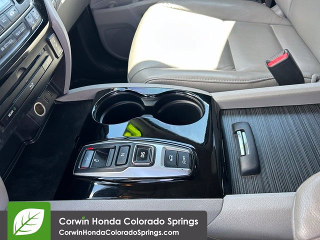 Used 2016 Honda Pilot Touring image 19