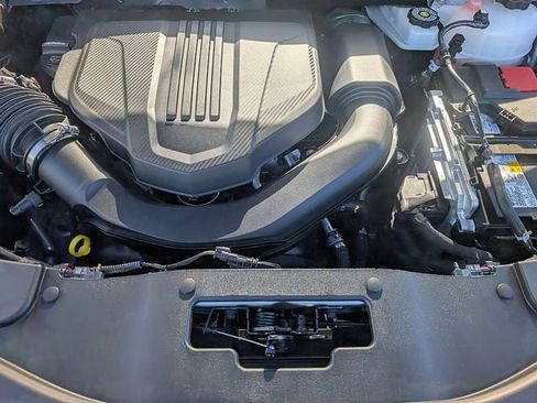 New 2026 Chevrolet Traverse Z71 w/ Enhanced Driving Package image 4