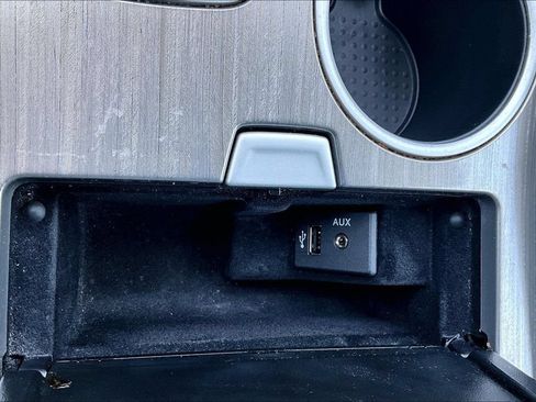 Used 2016 Nissan Murano Platinum FWD image 32