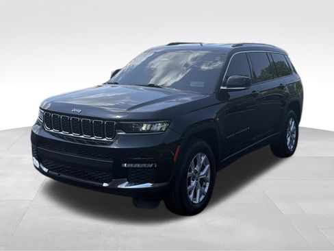 Used 2021 Jeep Grand Cherokee L Limited AWD/4WD image 2