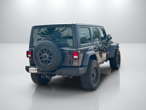 Used 2024 Jeep Wrangler Unlimited Sport AWD/4WD image 5