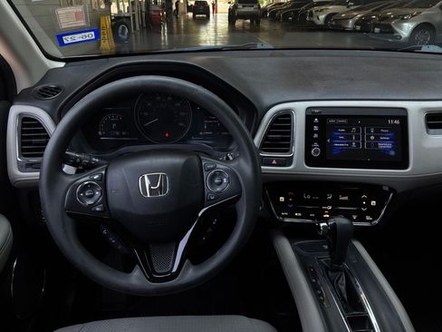 Used 2022 Honda HR-V EX image 12