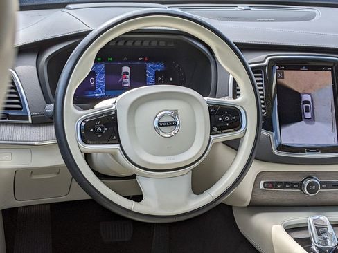 Certified 2023 Volvo XC90 B6 Ultimate w/ Protection Package Premier AWD/4WD image 14