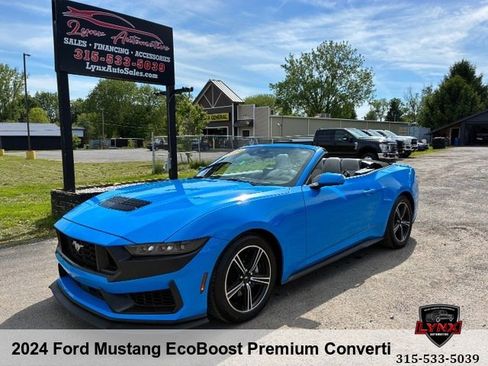 Used 2024 Ford Mustang Premium RWD image 9