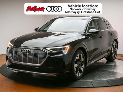 Used 2022 Audi e-tron Premium Plus AWD/4WD image 1