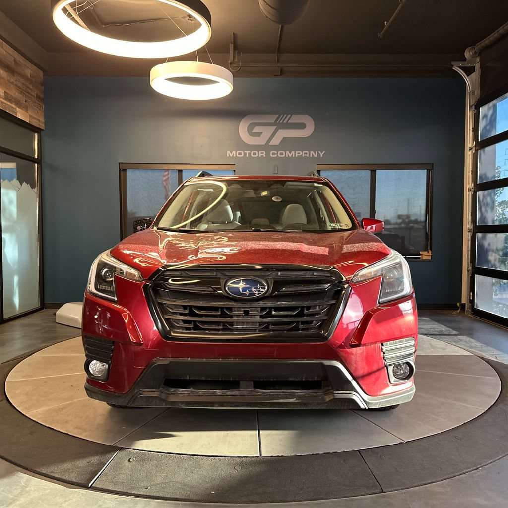 Used 2023 Subaru Forester Premium AWD/4WD image 8