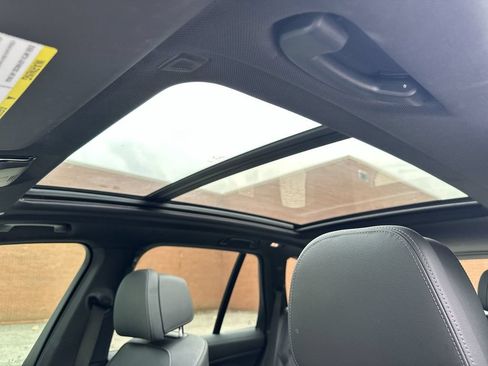 Used 2022 BMW X5 M50i w/ Premium Package AWD/4WD image 43