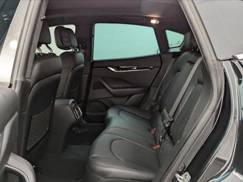 Used 2022 Maserati Levante GT image 16