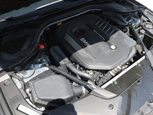 Used 2018 BMW 540i RWD image 58