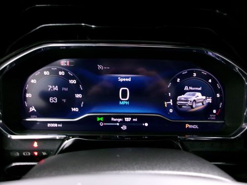 Certified 2025 Chevrolet Silverado 1500 LT image 7