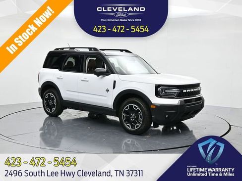 New 2025 Ford Bronco Sport Outer Banks w/ Outer Banks Tech Package+ image 1