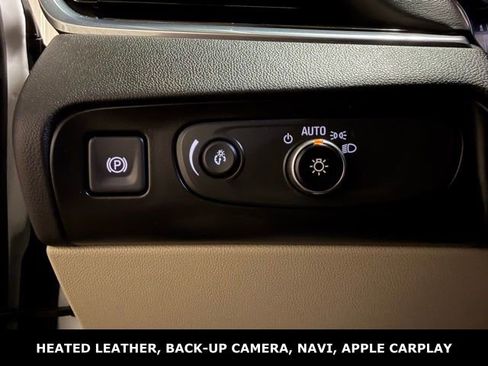 Used 2019 Buick Enclave Essence image 40