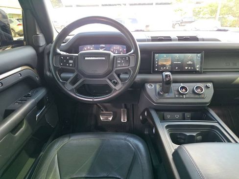 Used 2020 Land Rover Defender 110 X AWD/4WD image 7