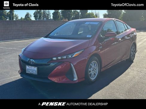 Certified 2017 Toyota Prius Prime Plus w/ Carpet Mat Package FWD image 1