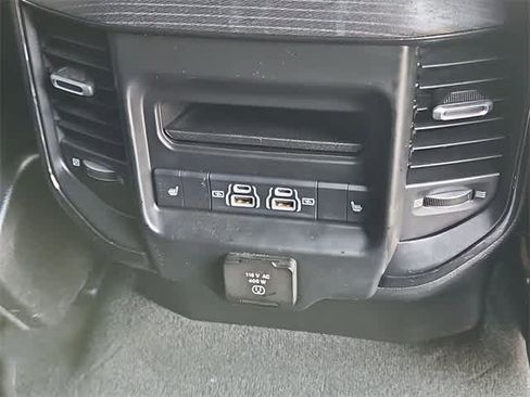 Certified 2022 RAM 1500 Limited image 39