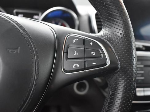 Used 2019 Mercedes-Benz GLS 450 4MATIC image 17
