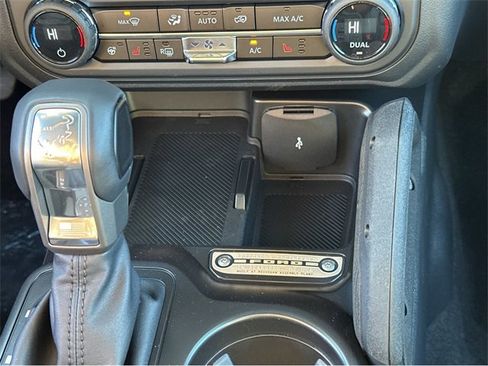 New 2025 Ford Bronco Outer Banks w/ Sasquatch Package image 30