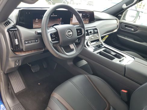 New 2025 Nissan Armada SL w/ Captain's Chari Seat Package image 13