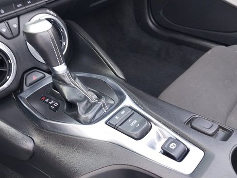 Used 2023 Chevrolet Camaro LT image 24