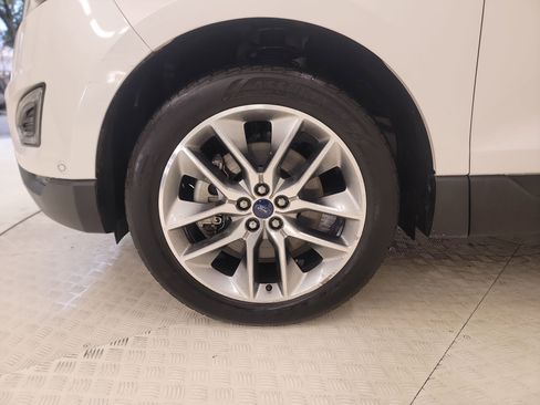 Used 2018 Ford Edge Titanium w/ Equipment Group 302A image 10