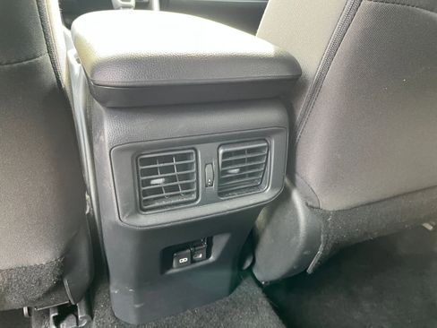 Used 2025 Toyota RAV4 XLE w/ Convenience Package image 24