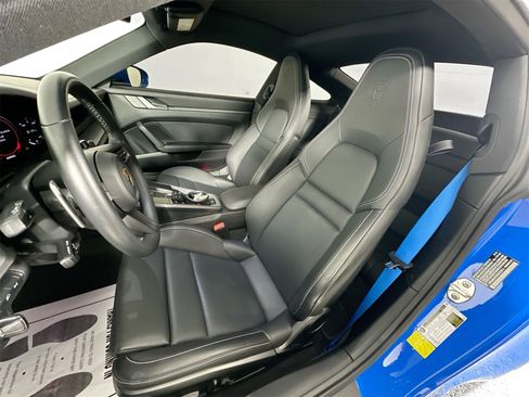 Certified 2022 Porsche 911 Carrera S image 5