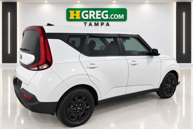 Used 2020 Kia Soul LX FWD image 6