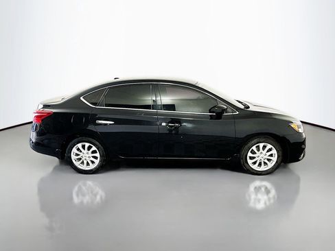Used 2018 Nissan Sentra SV image 8