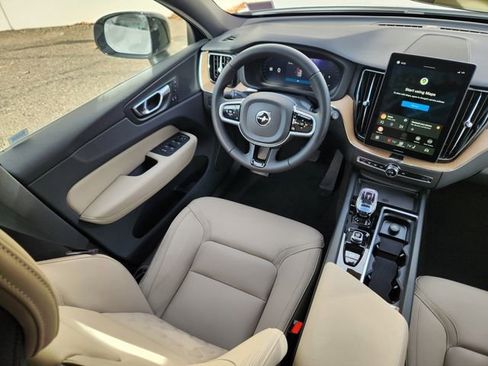 New 2026 Volvo XC60 B5 Plus w/ Climate Package image 10