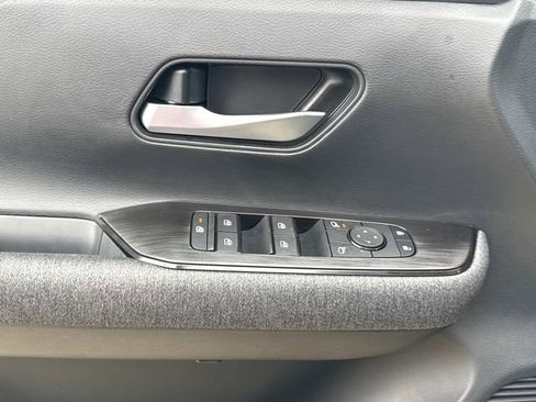 New 2026 Nissan Kicks SV image 22