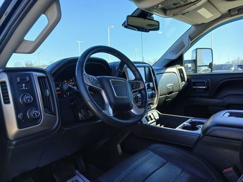 Used 2017 GMC Sierra 3500 Denali w/ Duramax Plus Package image 12