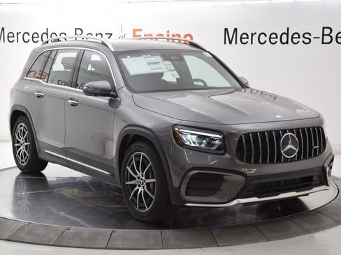 New 2026 Mercedes-Benz GLB 35 AMG 4MATIC image 7