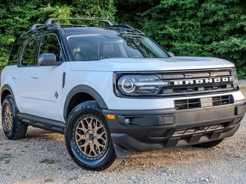 Used 2023 Ford Bronco Sport Outer Banks w/ Tech Package AWD/4WD image 7