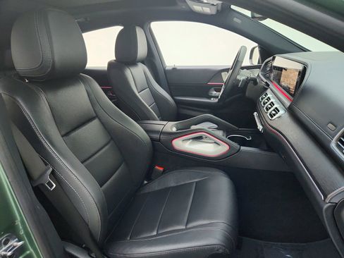 Certified 2025 Mercedes-Benz GLE 450 GLE 450 w/ Winter Package image 27