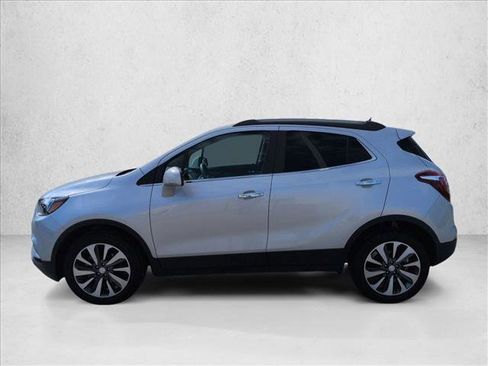 Used 2021 Buick Encore Preferred image 9