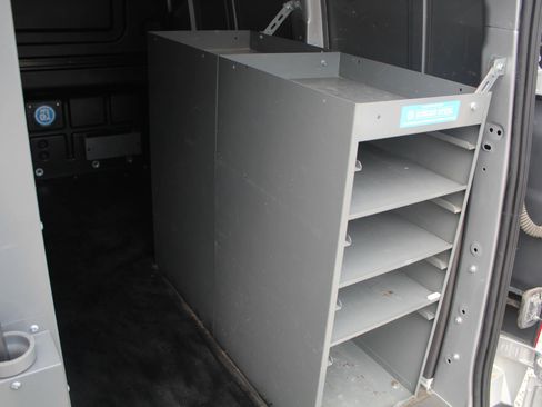 Used 2021 Ford Transit Connect XLT image 29