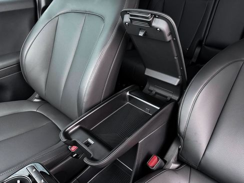 New 2026 Hyundai Ioniq 5 SEL image 18