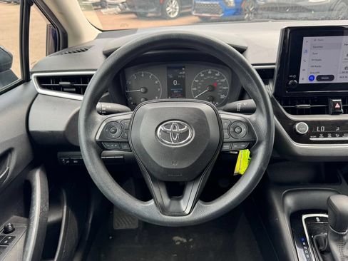 Used 2024 Toyota Corolla LE FWD image 10