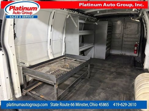 Used 2016 Chevrolet Express 3500 Extended RWD image 28